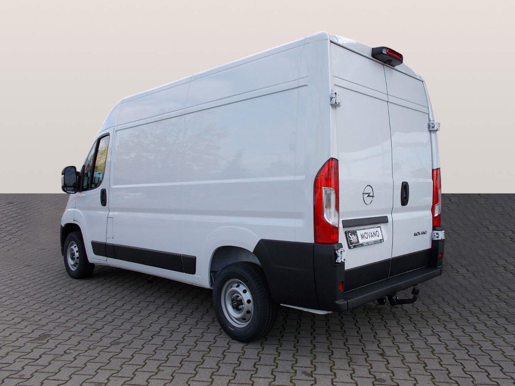 Opel Movano